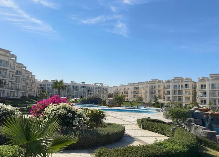 Sunny Penthouse Free Beach, Pools, And Privat Roof * Sarm es-Sejk