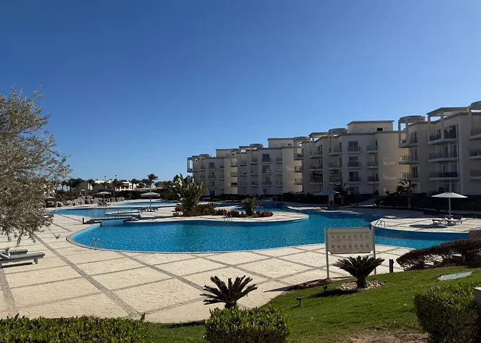 Sunny Penthouse Free Beach, Pools, And Privat Roof Apartman Sarm es-Sejk