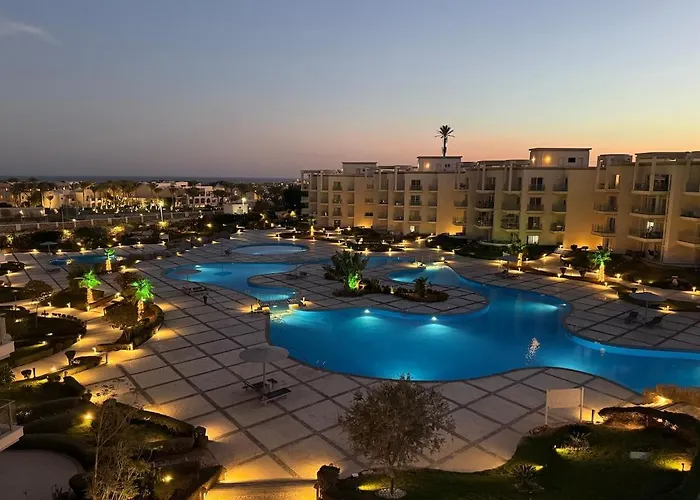 Sunny Penthouse Free Beach, Pools, And Privat Roof * Sarm es-Sejk