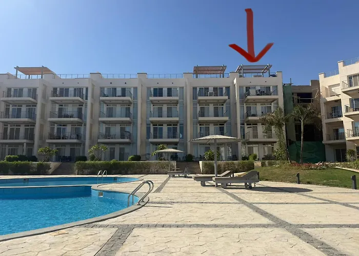 Sunny Penthouse Free Beach, Pools, And Privat Roof Appartement *